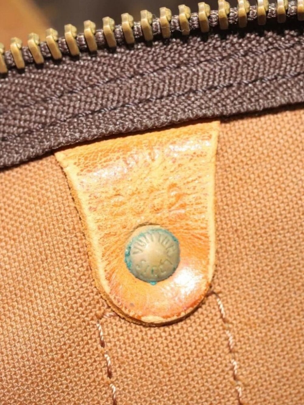 LOUIS VUITTON Monogram Keepall 55 Boston Bag - Picture 14 of 15